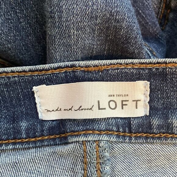 LOFT Medium Wash High Rise Skinny Jeans Size 32 / 14 - Picture 7 of 9